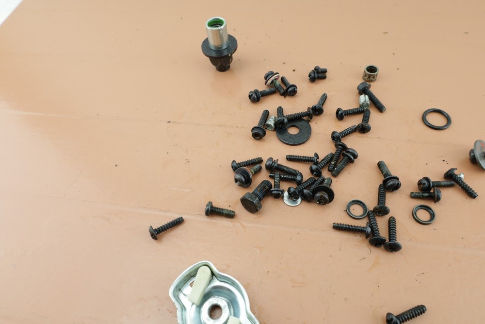 Yard-Man YM290 Blower OEM Misc Hardware