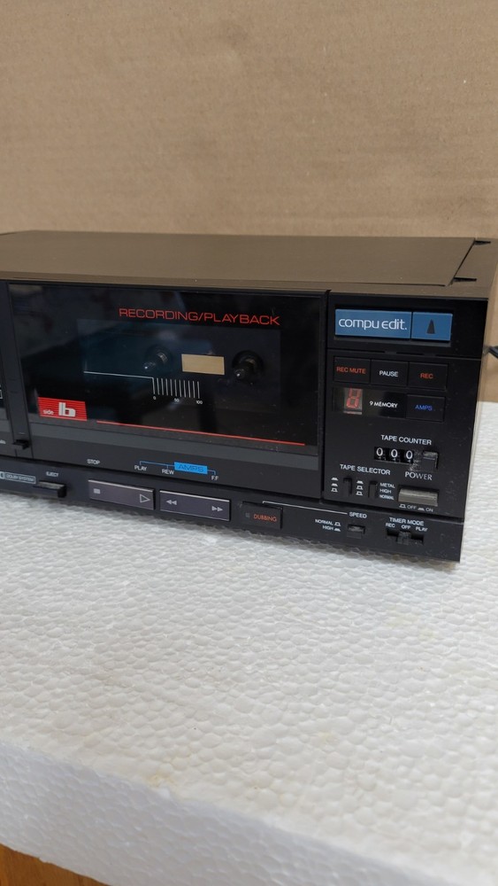 Sansui D-M700W Computer Controlled Stereo Cassette Deck