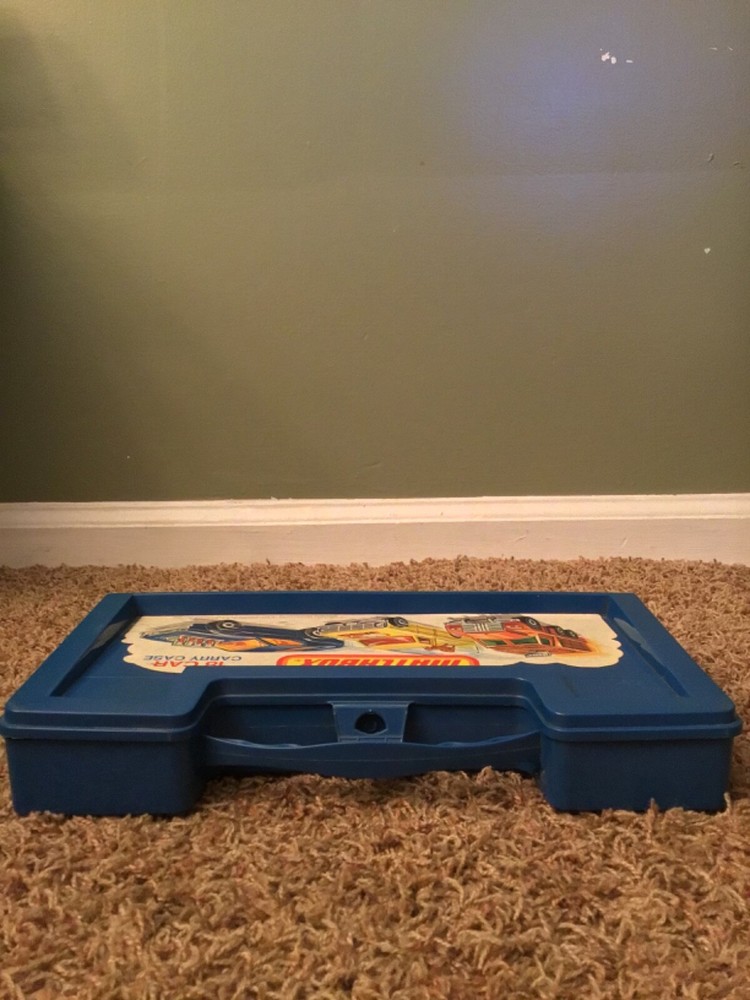 Vintage 1976 Matchbox 18 Car Carry Case Blue Plastic Latch Issues