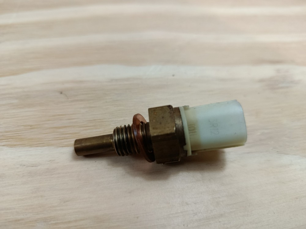 YAMAHA MT 07 2014 - 2016 M401E ENGINE TEMPERATURE SENSOR OEM Genuine