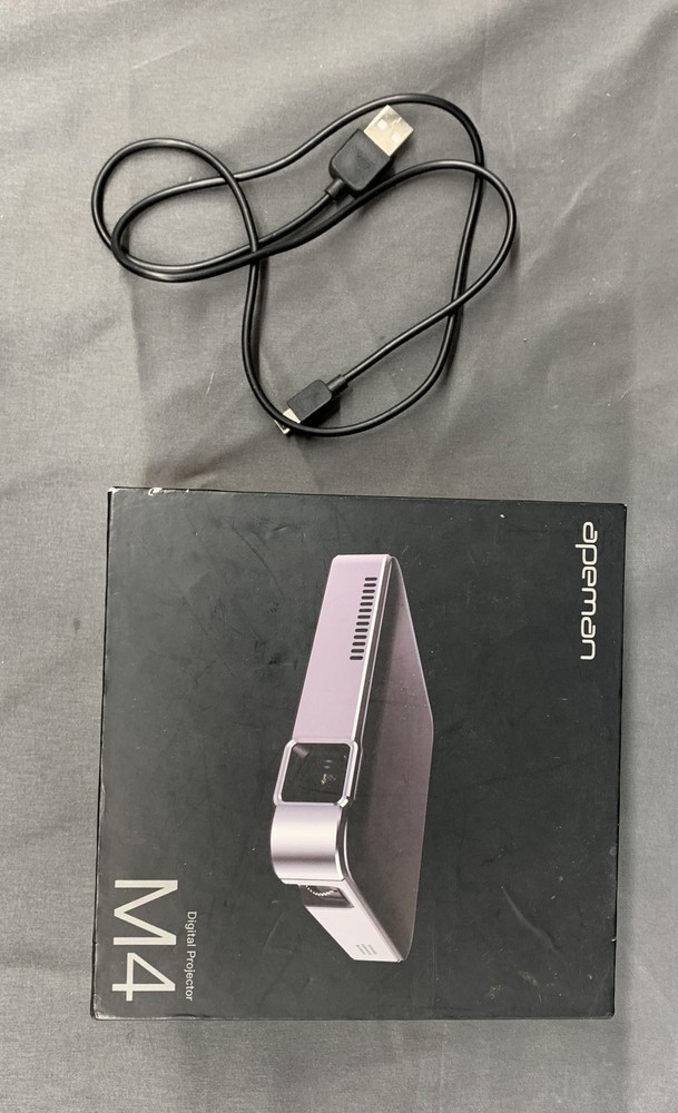 Apeman M4 Digital Projector w/ Tripod & USB Charger IOB POWERS ON/UNTESTED