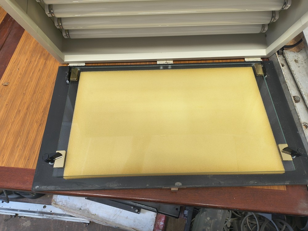 Used Roconex BPL1220 Light Table Good Condition