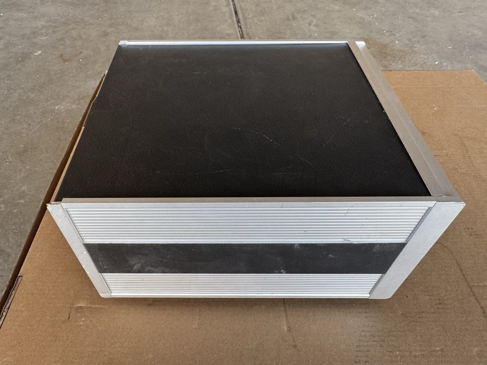 Broadband Pre Amplifier EM 4206