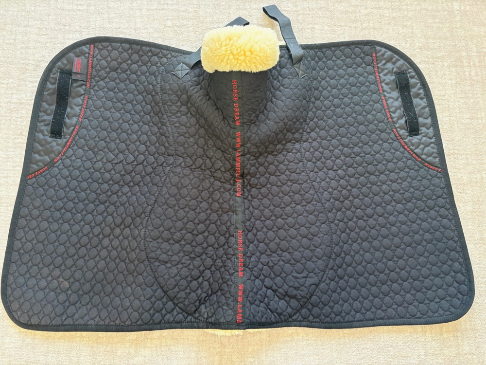 Lammfelle Rectangular Sheepskin Saddle Pad