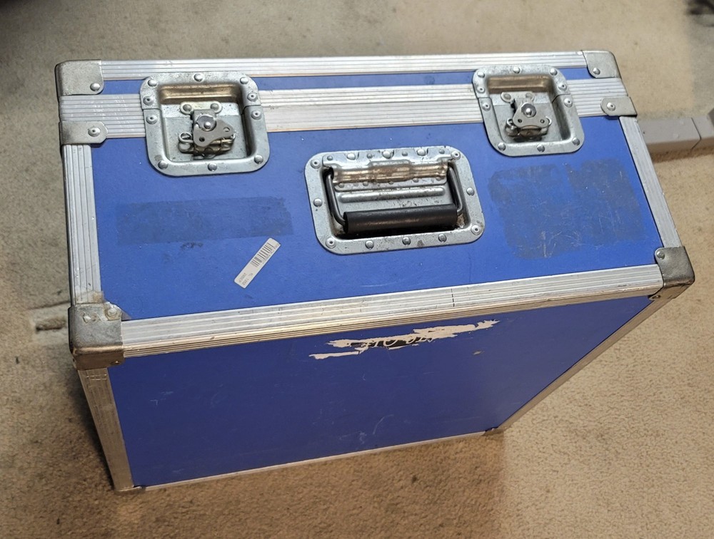 Calzone Heavy Duty road case storage box w hinged lid