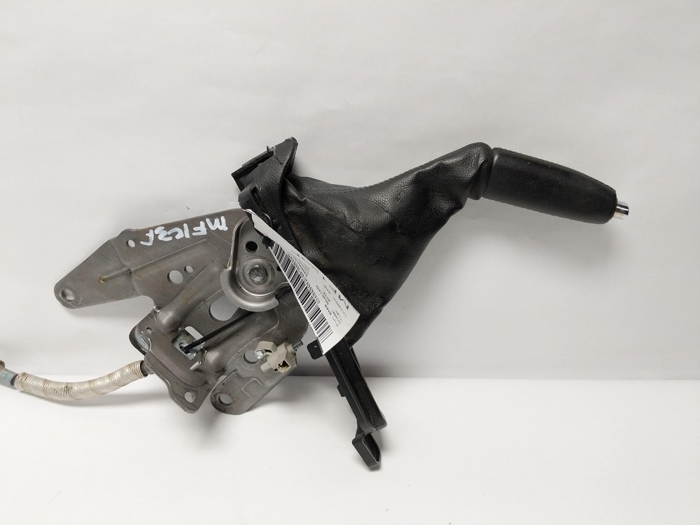 2016 FORD MUSTANG Emergency Brake Level Assembly