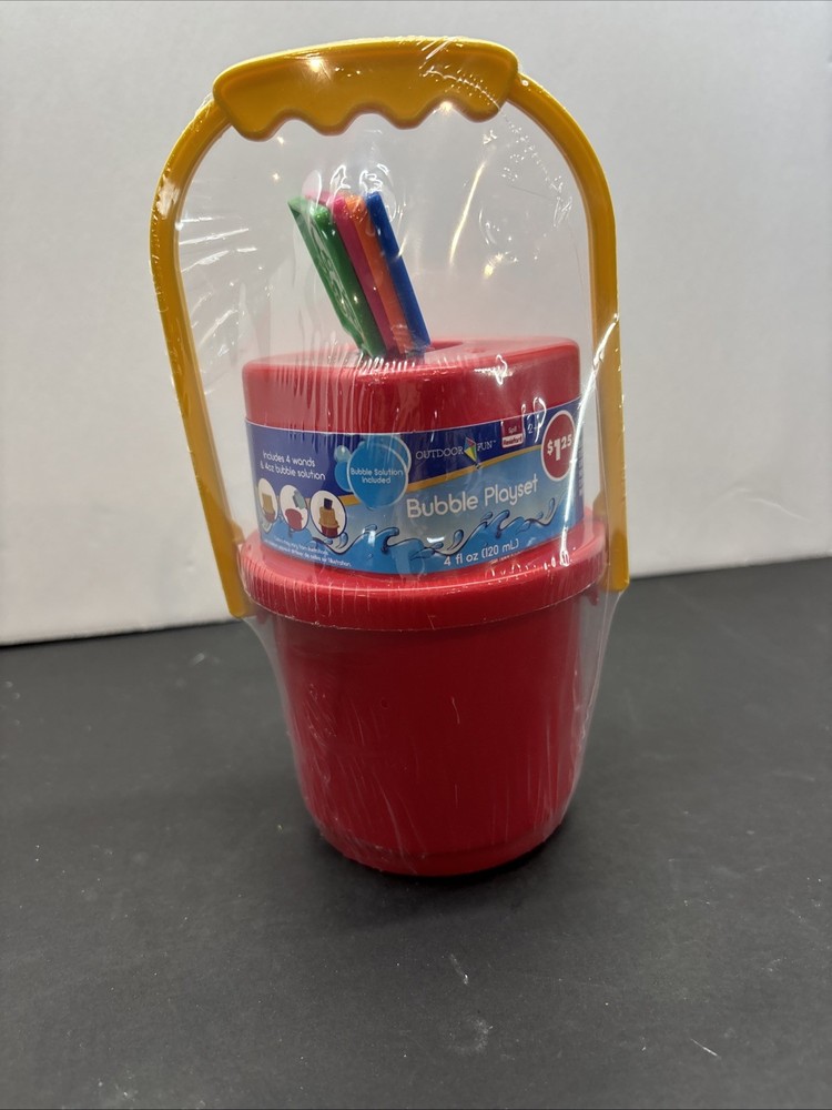No-Spill Bubble Playset Mini Bucket 4oz Bubble Solutions... New sealed