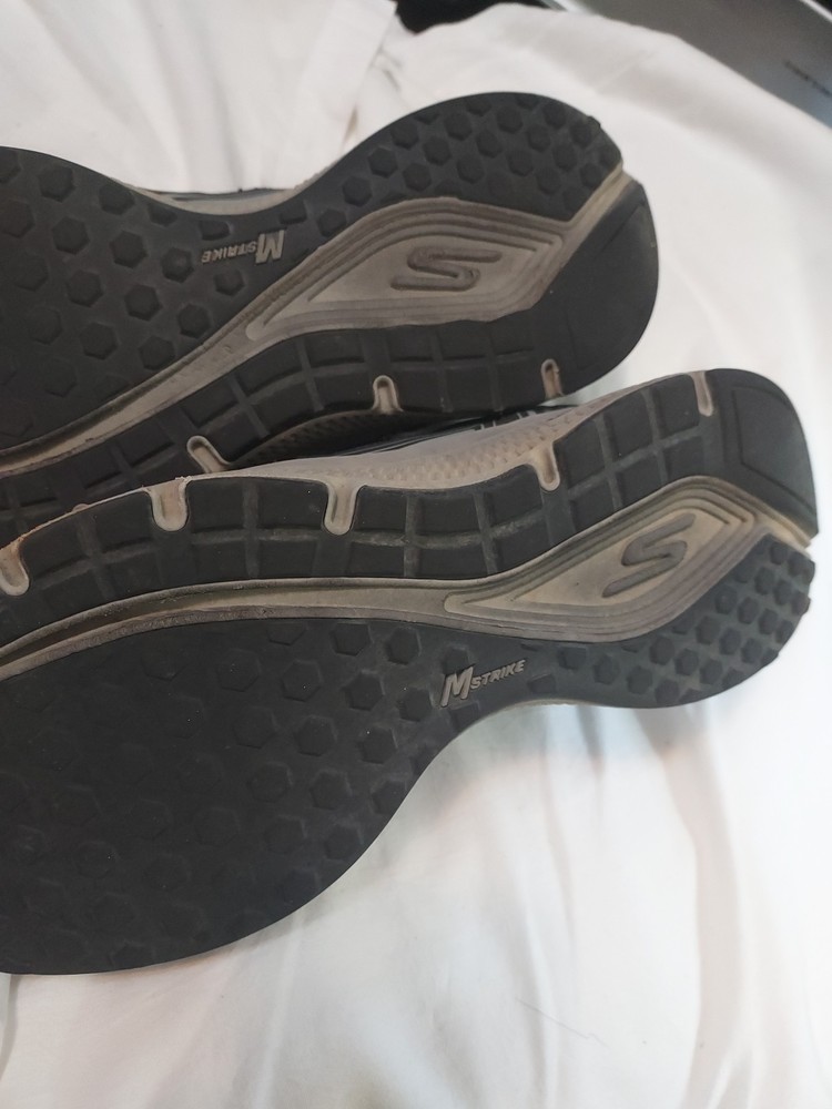 Gorun Boys Sneaker Size 8