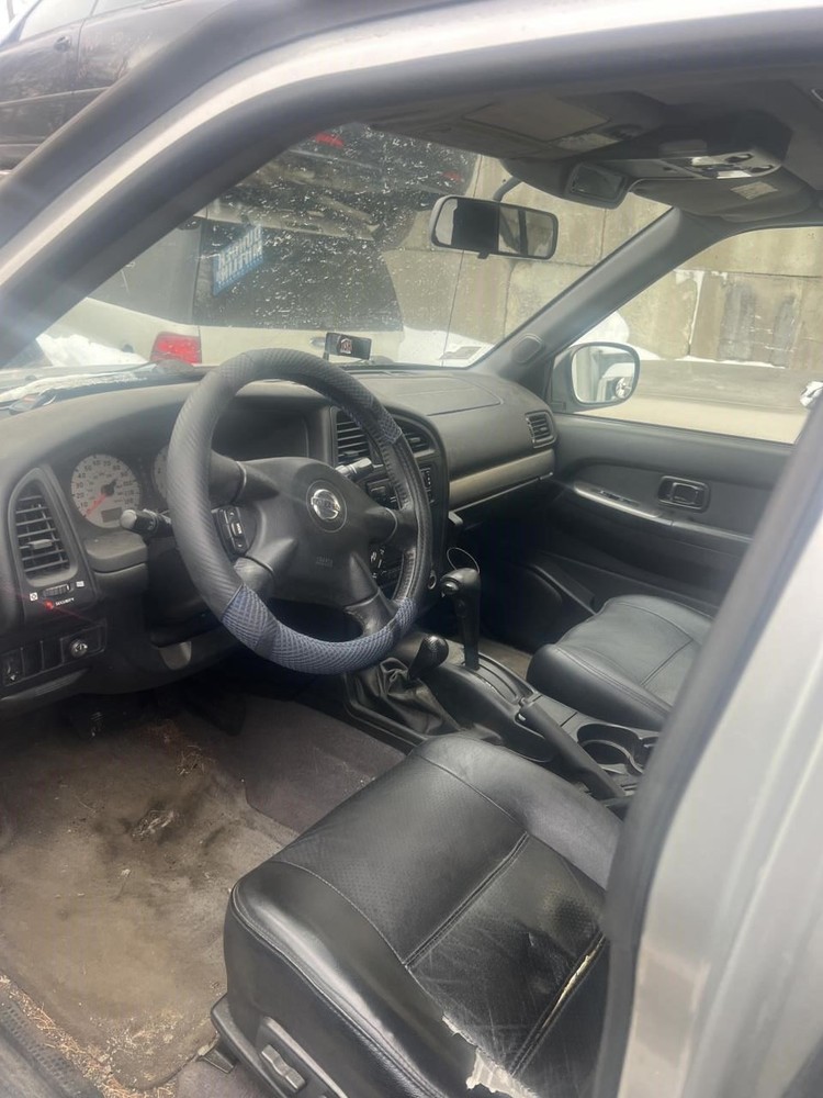 PATHFINDR 2004 Third Brake Light OEM