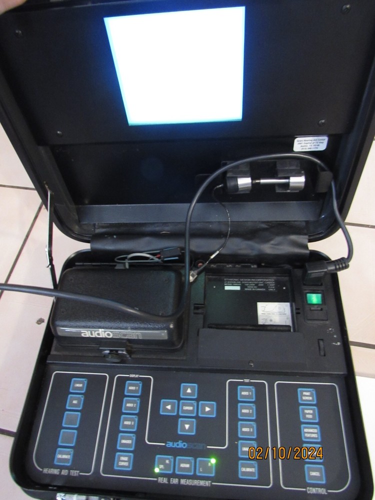 AUDIO SCAN RM500 SERIES WITH CARRYING CASE POWERS ON USERS GUIDE