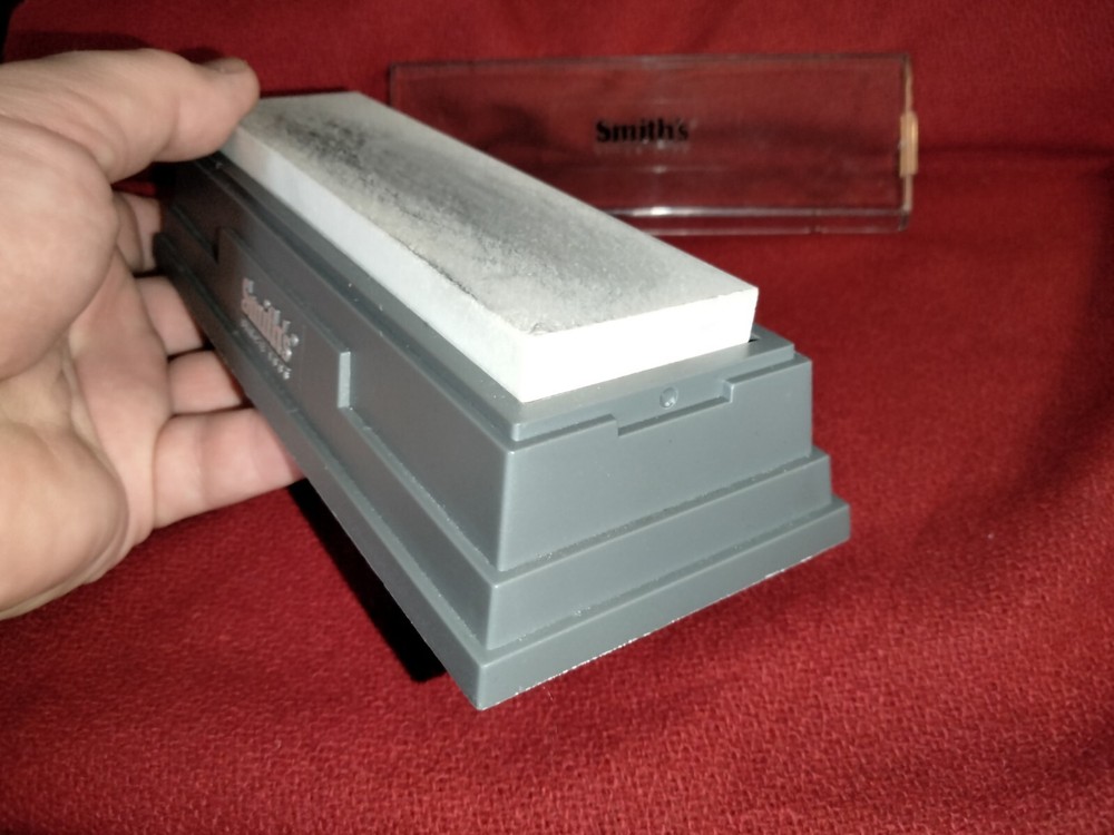 Smith's 6" fine knife sharpening stone with plastic case stand