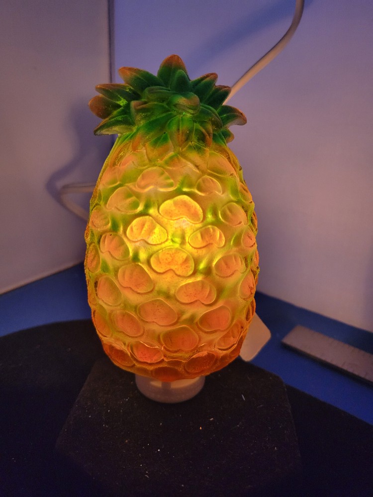 Night Light Welcome Pineapple Theme 359
