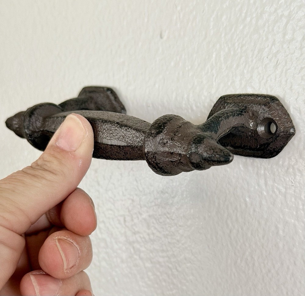 Rustic Cast Iron Barn Gate Pulls Vintage Style Drawer Handle Heavy Duty 2 Pack