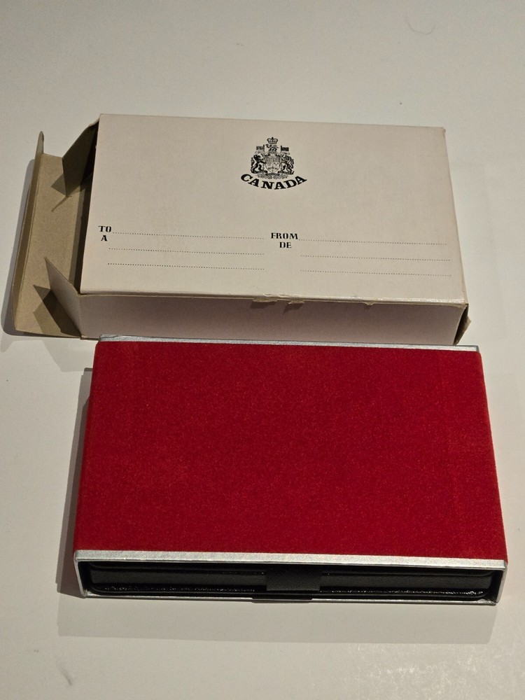 1971 Canada Double Dollar Coin Set