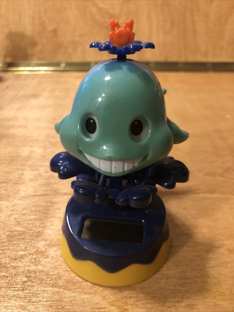 Whale Solar Toy