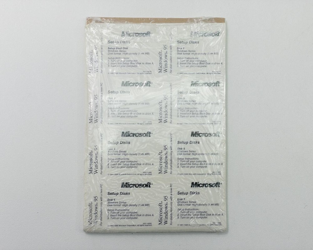 Microsoft X03-32822 Introducing Windows 95 Booklet & CD