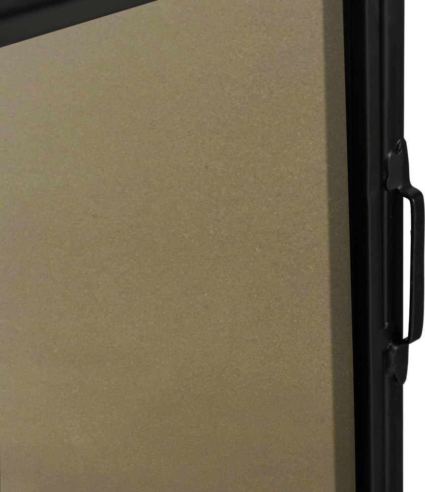 Elegant Decor Monet 32" x 24" Rectangle Metal Frame Mirror in Silver
