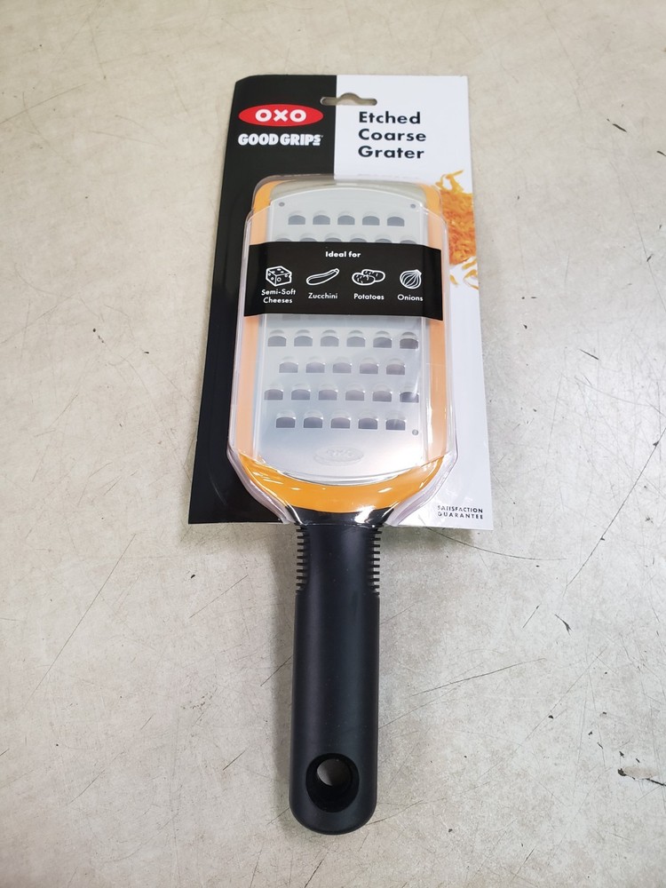 OXO Good Grips Etched Course Grater