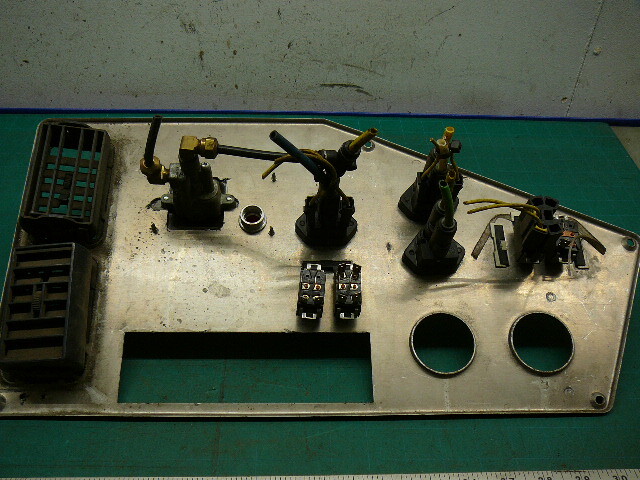 USED DASH PANEL W/CHELSEA PTO SWITCH