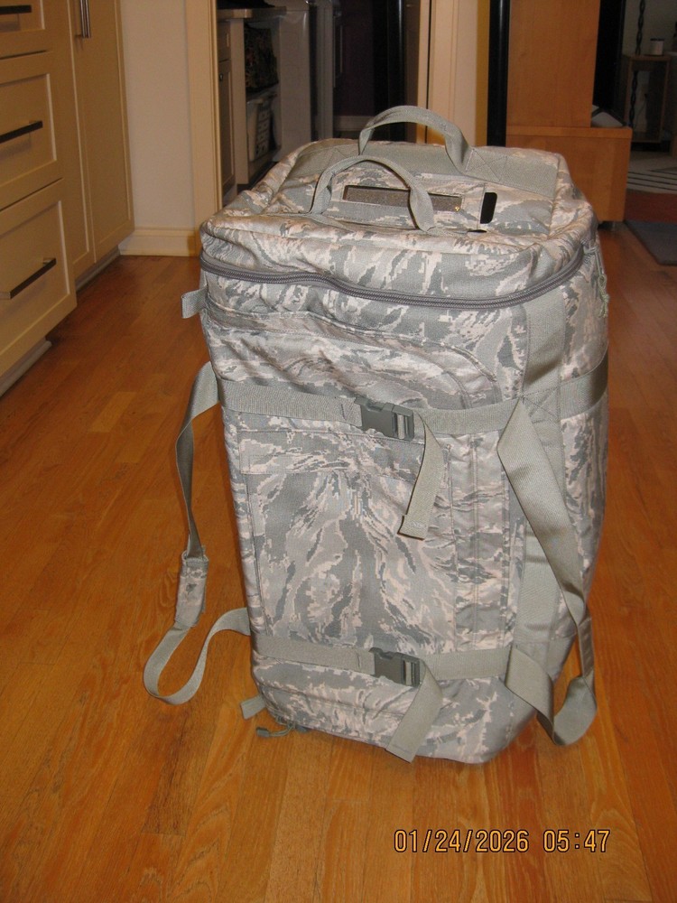 Thin Air Gear Deployment Bag Padded Expandable Rolling Duffle Backpack Style