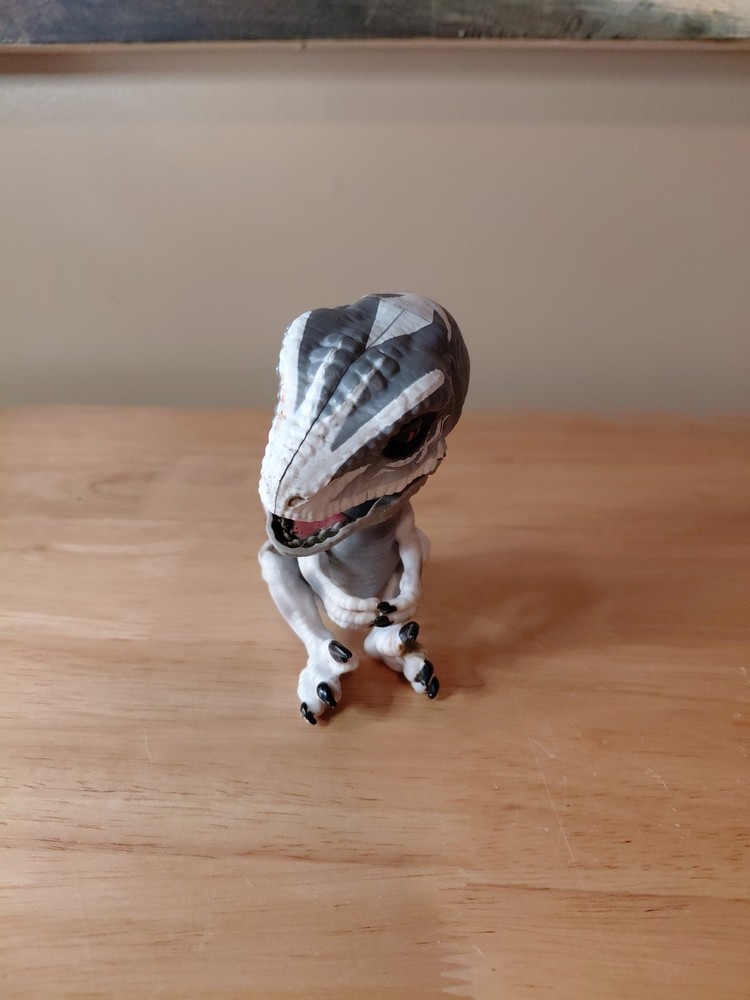 WowWee Fingerlings Untamed Velociraptor Dinosaur White (2017) - Tested & Works