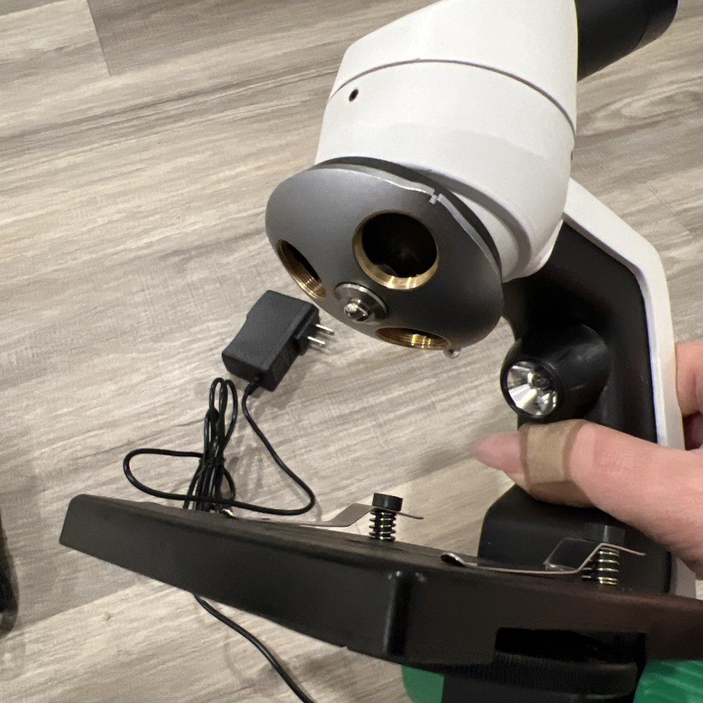 Boreal LIGHTED MICROSCOPE -WORKS! Missing Parts