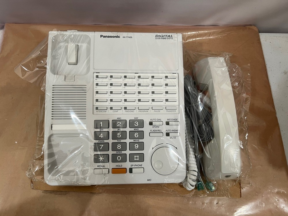 Panasonic KX-T7425 Digital phone (White) *Refurbished*