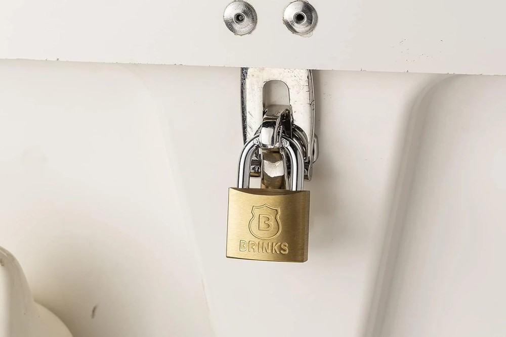 (2 pack) Brinks Solid Brass 40mm Keyed Padlock with 7/8in Shackle, 4 pack