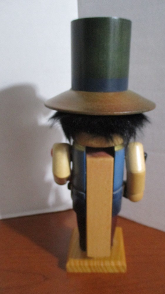 STEINBACH VOLKSKUNST 11" Geldspritze DOKTOR EISENBARTH NUTCRACKER Germany