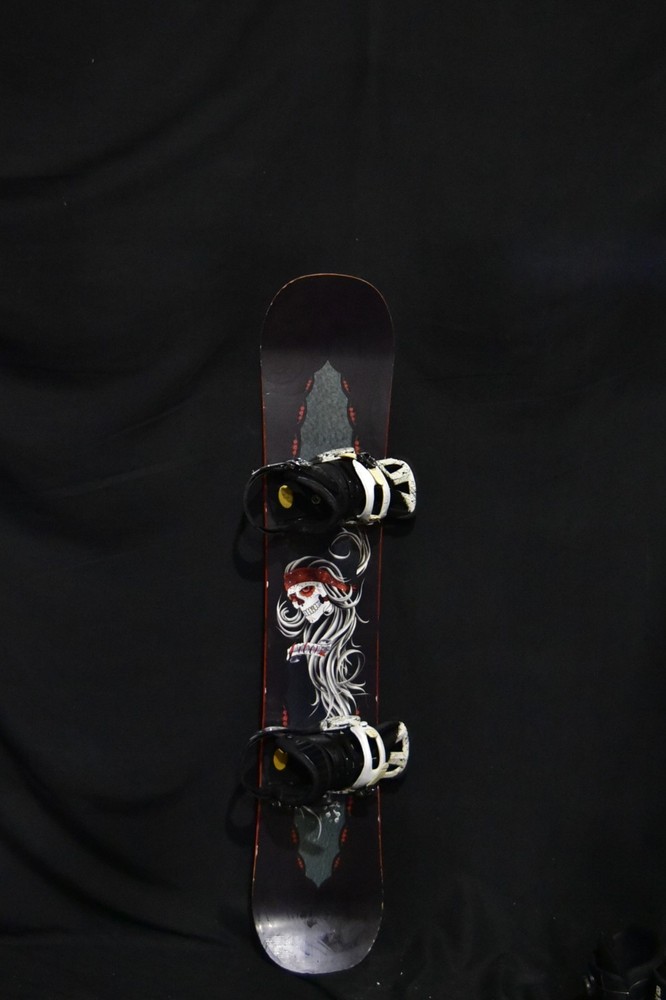 ARBOR DRAFT SNOWBOARD SIZE 153 CM WITH LARGE BINDINGS