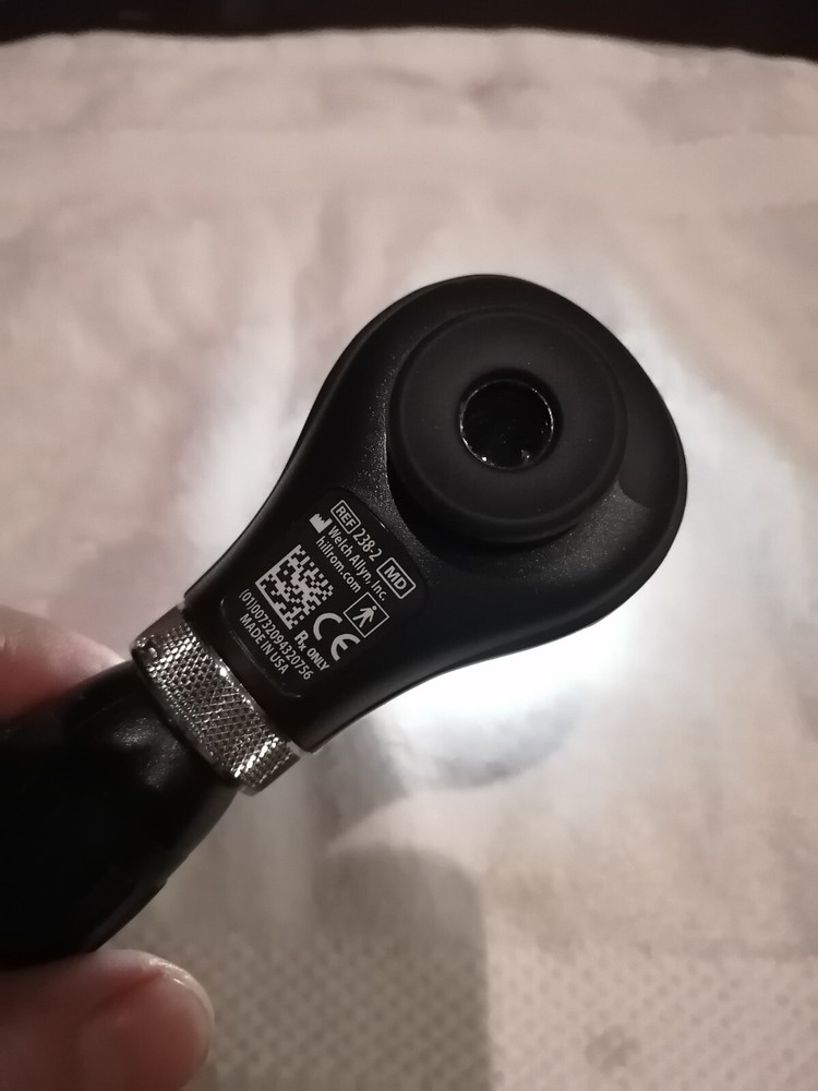 Welch Allyn MacroView LED Basic Otoscope - Model # 238-2