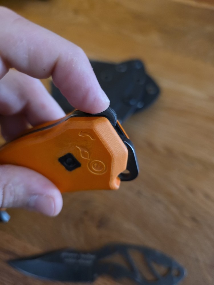 Outdoor Element Phoenix Talon And Phoenix Feather Knife Bundle