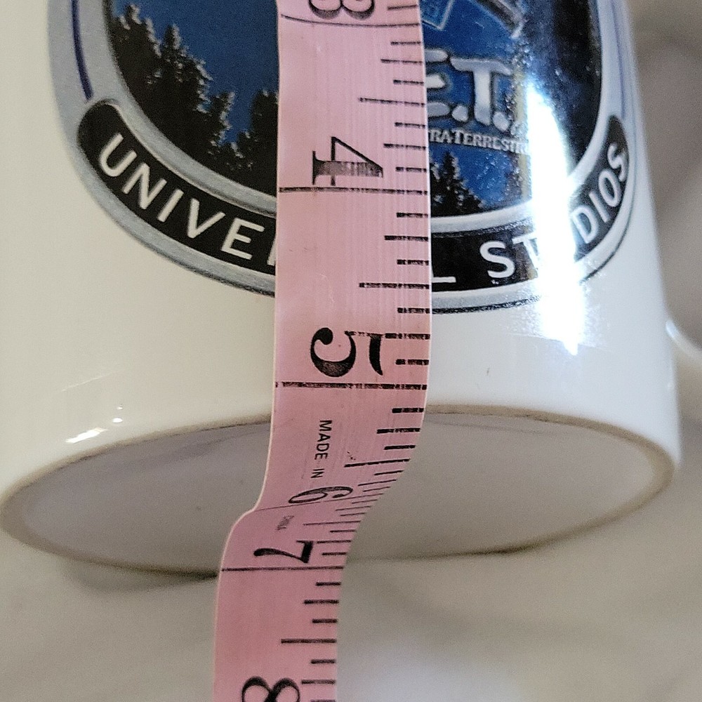 2002 Licensed Universal Studios 20th Anniversary E.T. 5in Ceramic Jumbo Mug