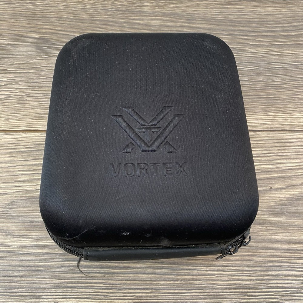 Vortex Optics Diamondback HD Binocular’s Case with Strap