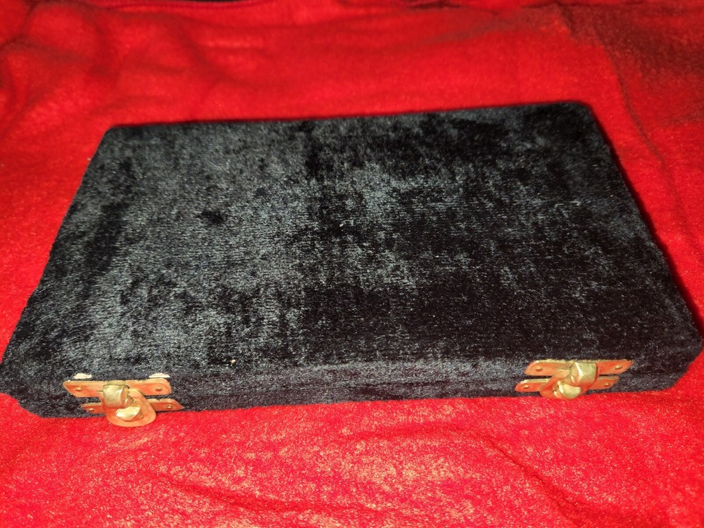 Vintage Hanging Scale (With Weights) in Carrying Case