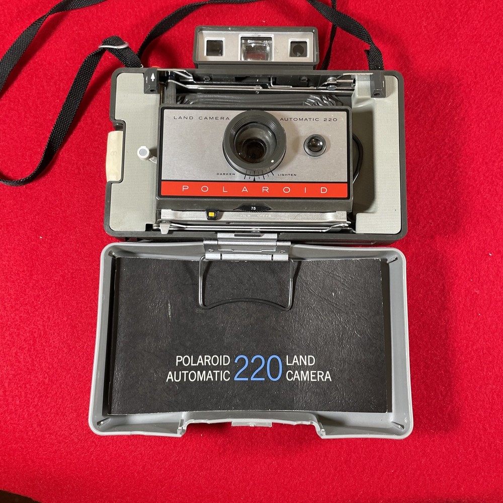 Vintage Polaroid Land Camera 220