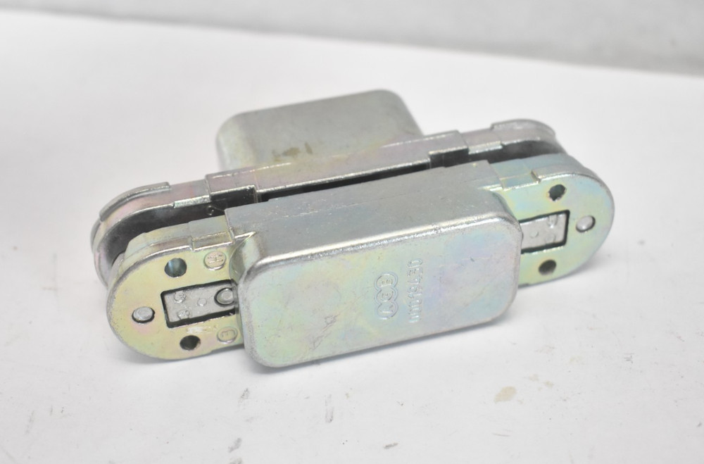 AGB 2.0 Eclipse Adjustable Concealed Hinge For Telescopic Cover Plate Flush