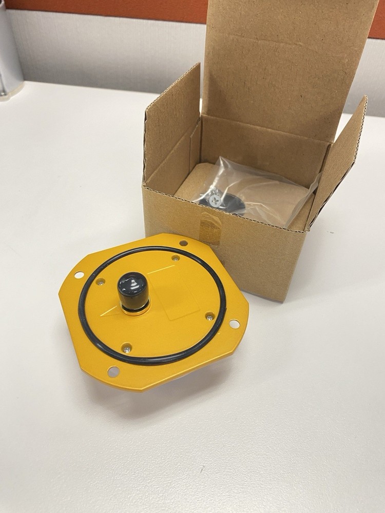 Compact High-Performance Multi-Band GNSS Antenna