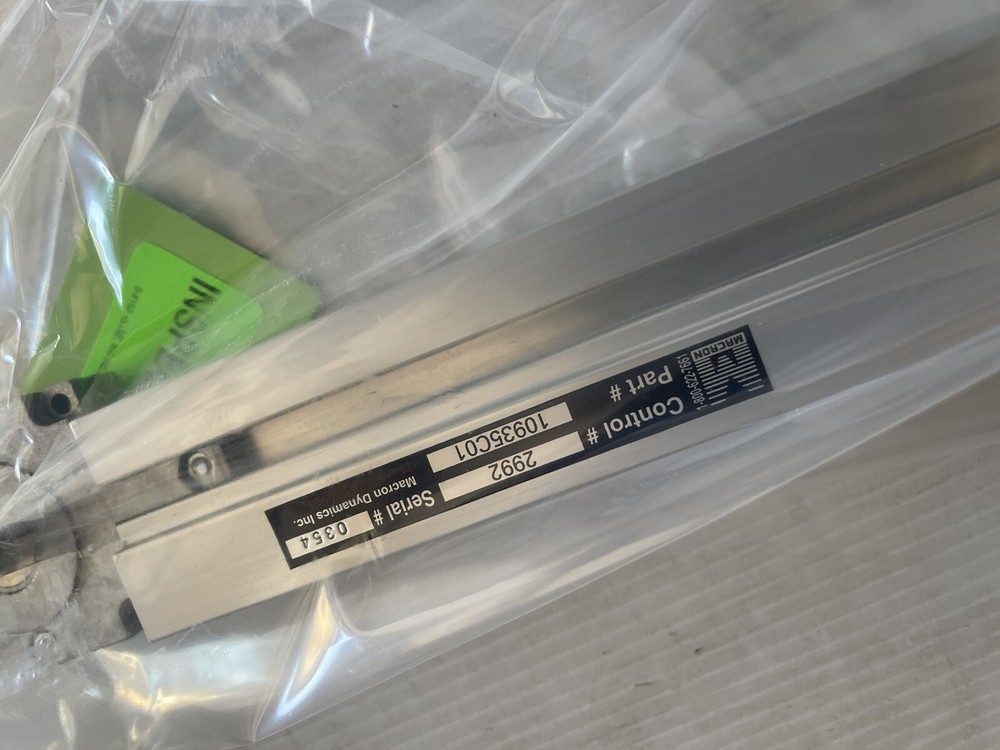Macron Linear Rail Actuator 10935C01 NEW