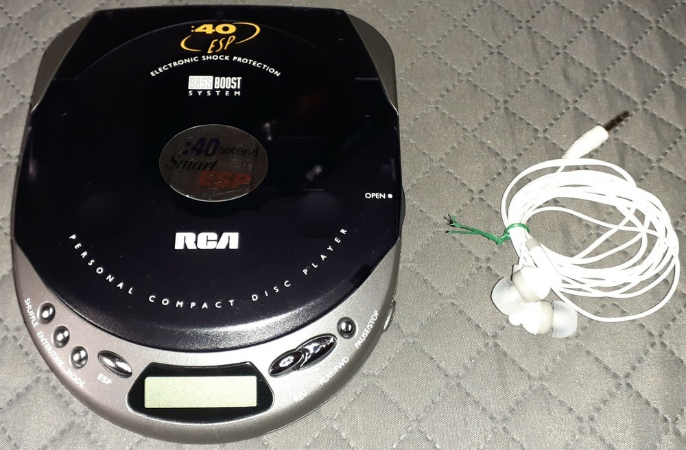 RCA Personal Compact Disc Player RP-2245 working tested good