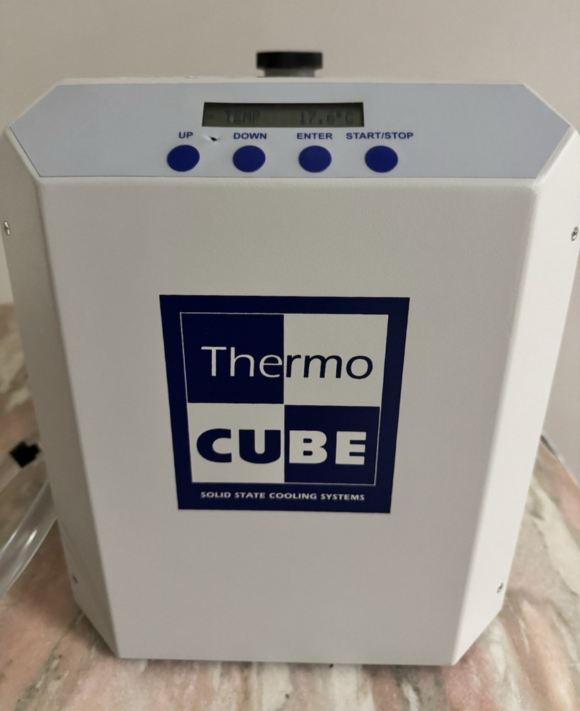 Thermo Cube Solid State Cooling System/Chiller 10-400-1C-4-RS-LT-AR-37B Tested