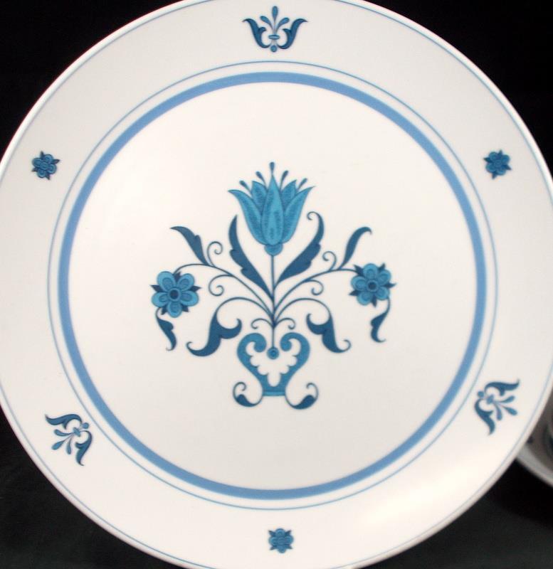 Noritake Blue Haven 5 Piece Place Setting 9004