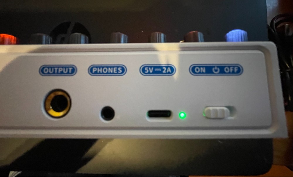 FLAMMA FB200 BASS MULTI-EFFECTS PEDAL