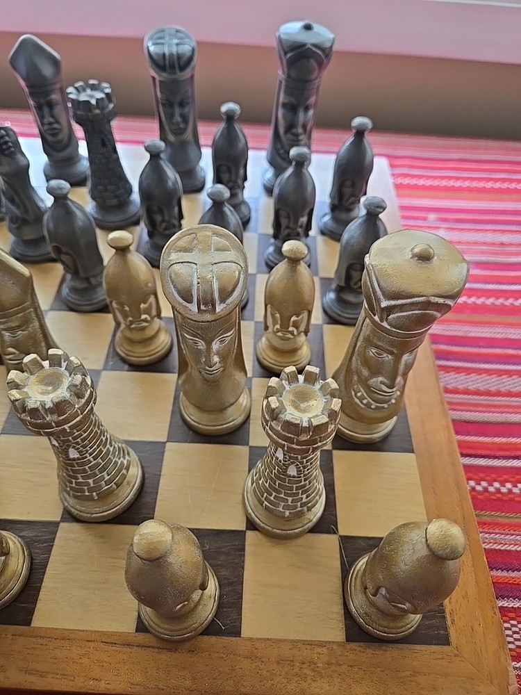 Vintage Glazed Ceramic Duncan Complete Chess Set With Board