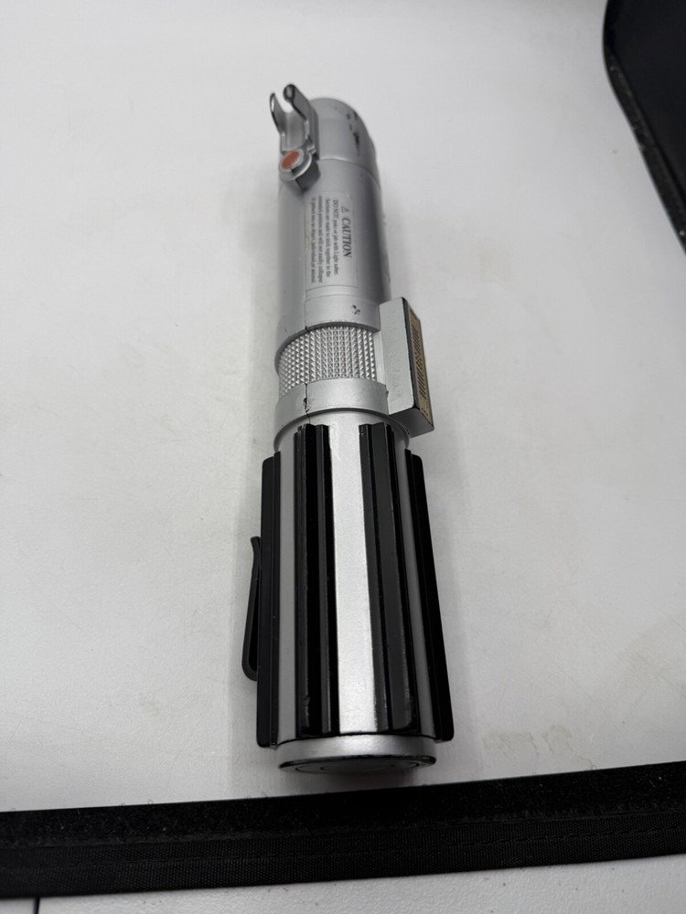 Red Lightsaber Star Wars 2004 Hasbro Darth Vader Telescoping/Retractable