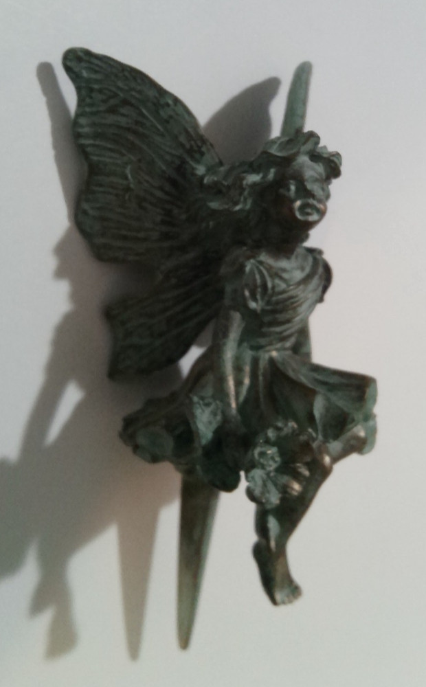AVON Sitting Fairy Pot Sitter
