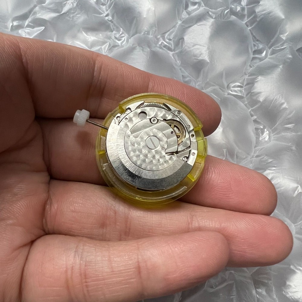 1Pcs 26MM Date at 3 Automatic DG4813 Mechanical Movement Silver Plated 3 Hands