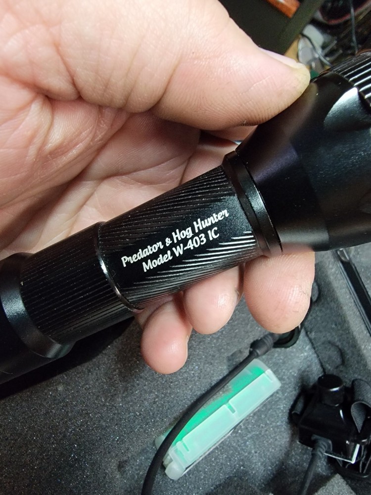 Wicked Lights W403iC Deluxe Night Hunting Light PARTIAL KIT READ DESCRIPTION