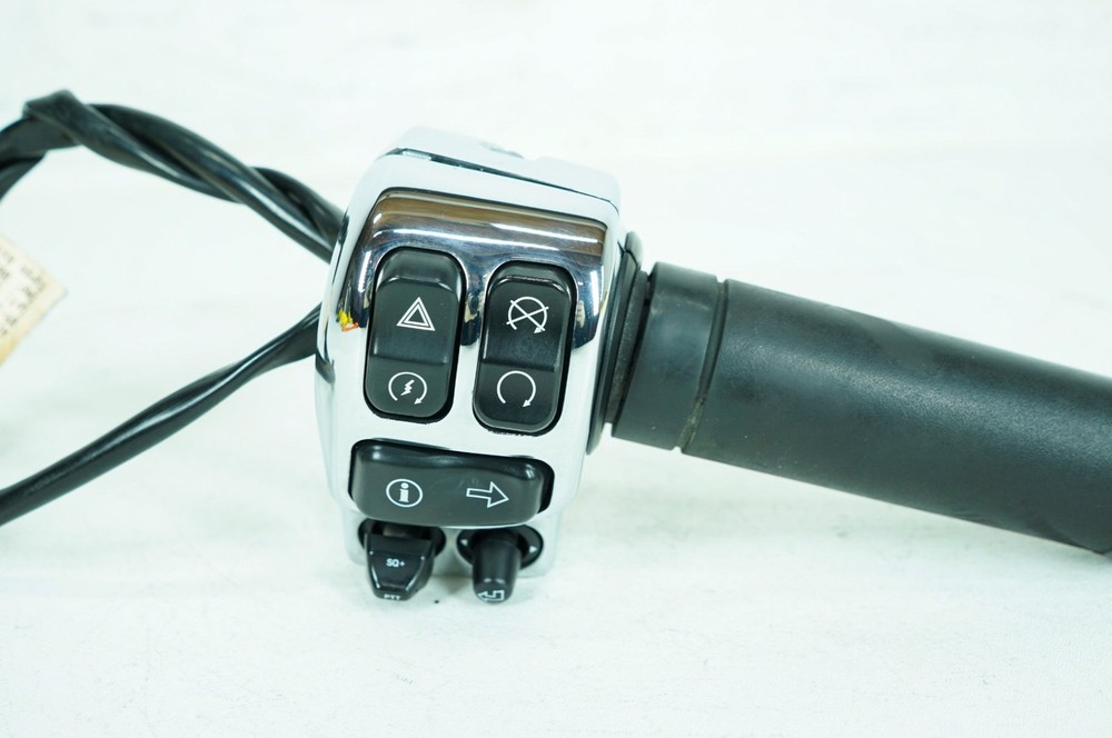 2017 Harley Touring Electra Glide OEM Right Engine Start Kill Switches Controls