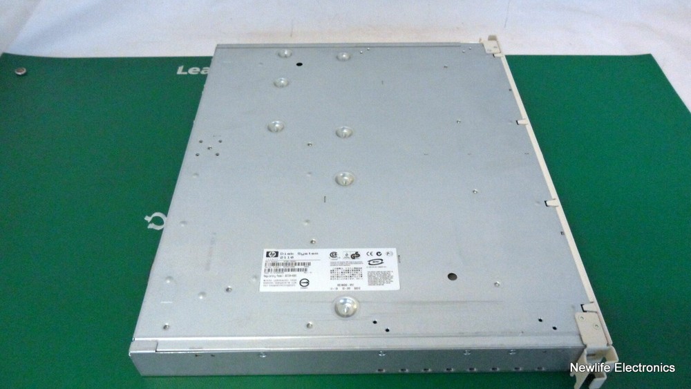 HP A7381-67001 Disk System 2110 Enclosure A7381A